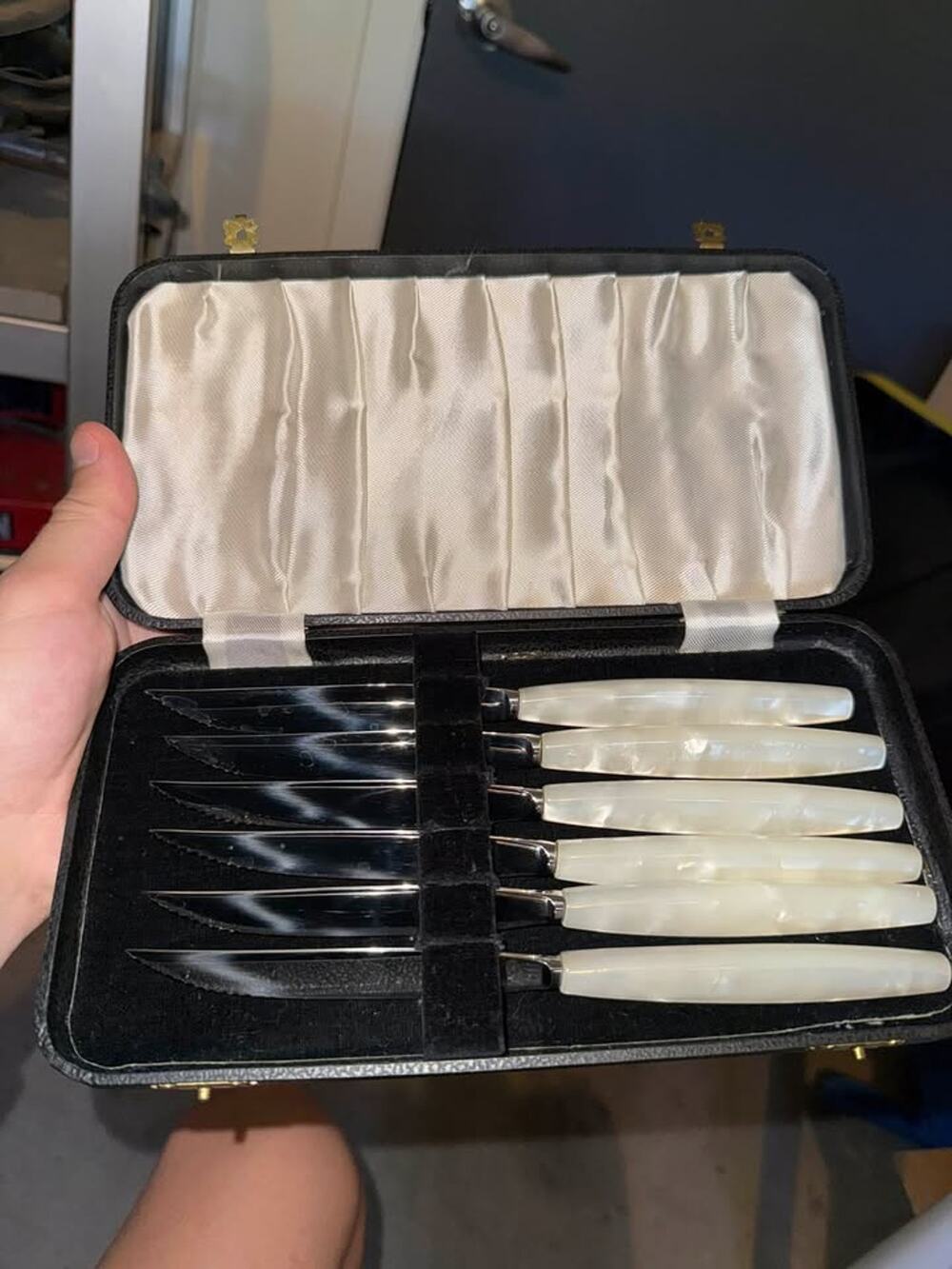 Vintage English Sheffield Stainless Steel Knives w. Mother of Pearl Handles